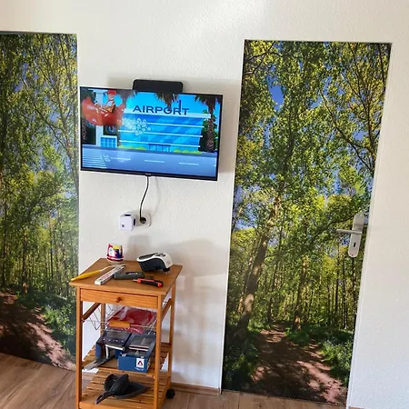 Erfurt-gemuetlich-sonnig-kueche-bad-garten-parken-pool-sauna-wlan-carogruen Apartment Erfurt